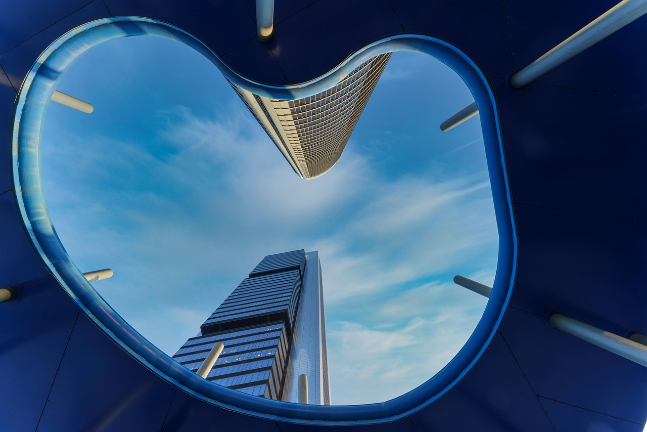 Guida: come sfruttare le calamite pulisci vetro per una casa scintillante